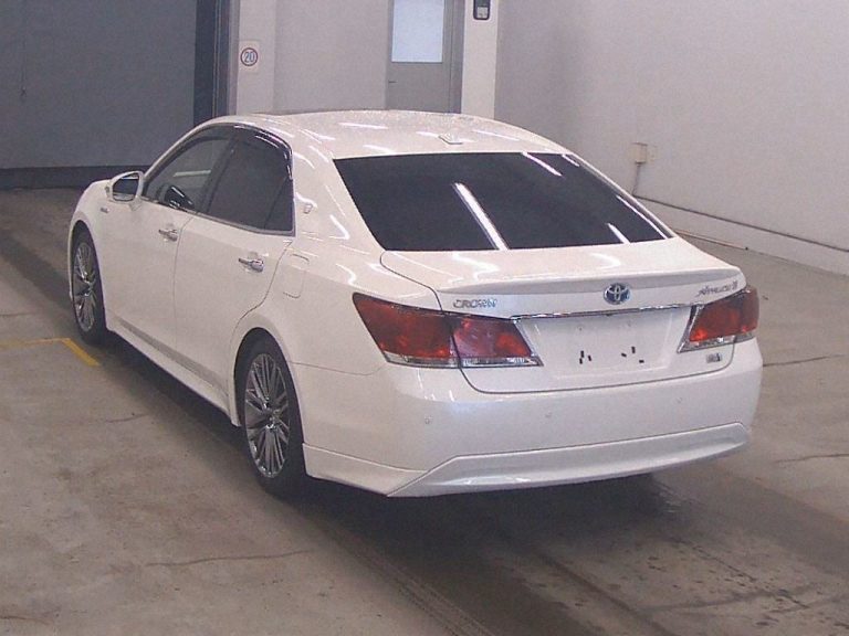 Rear Left Corner
