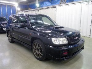 Front Right Corner